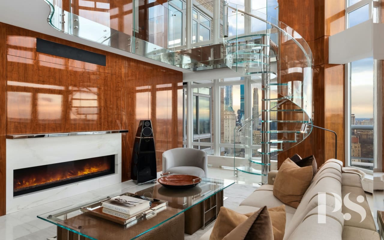 188 E 64th Street Unit: PH-4