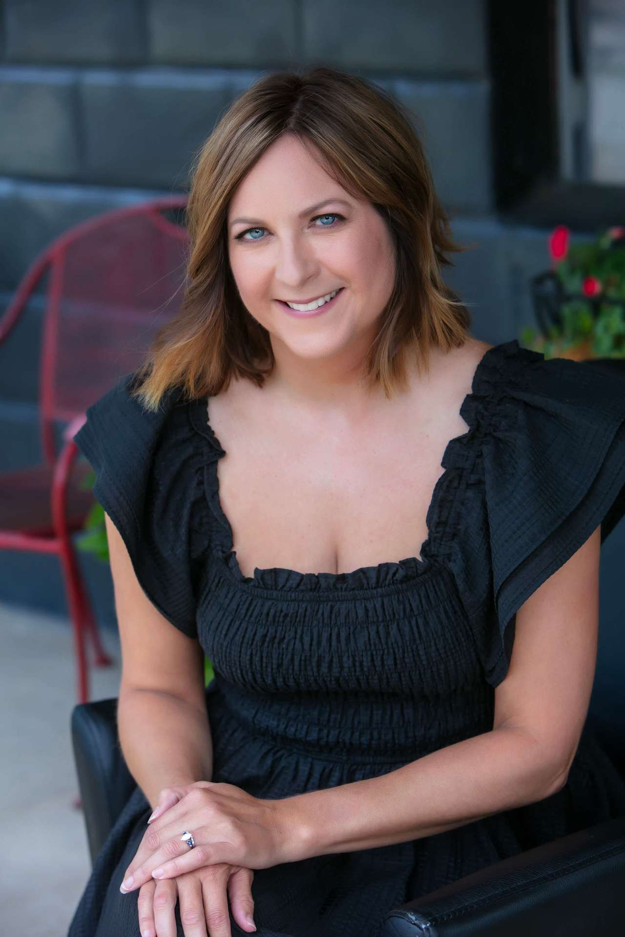 Sell Tara Williams Chic Luxury Homes Kansas Real Estate