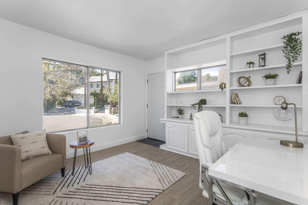 5628 El Canon Ave | Woodland Hills