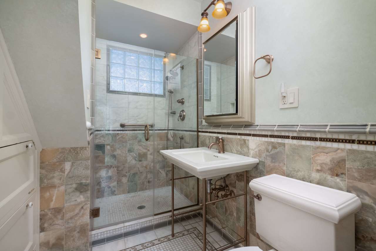 615 Bierys Bridge Road