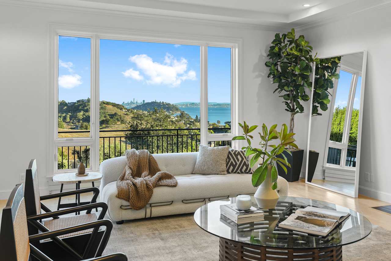 Luxury Tiburon View Home