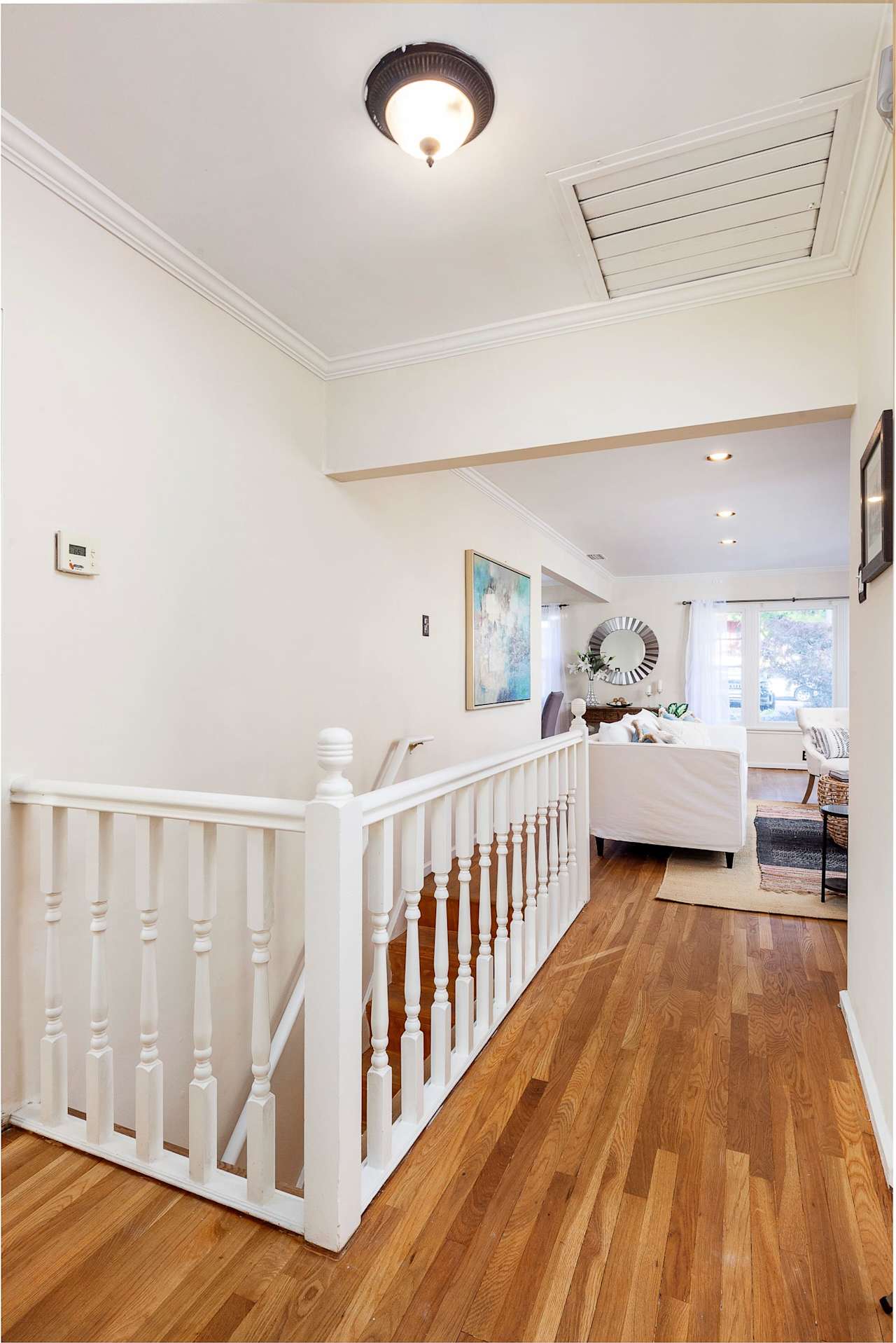 3430 MONTROSE Avenue