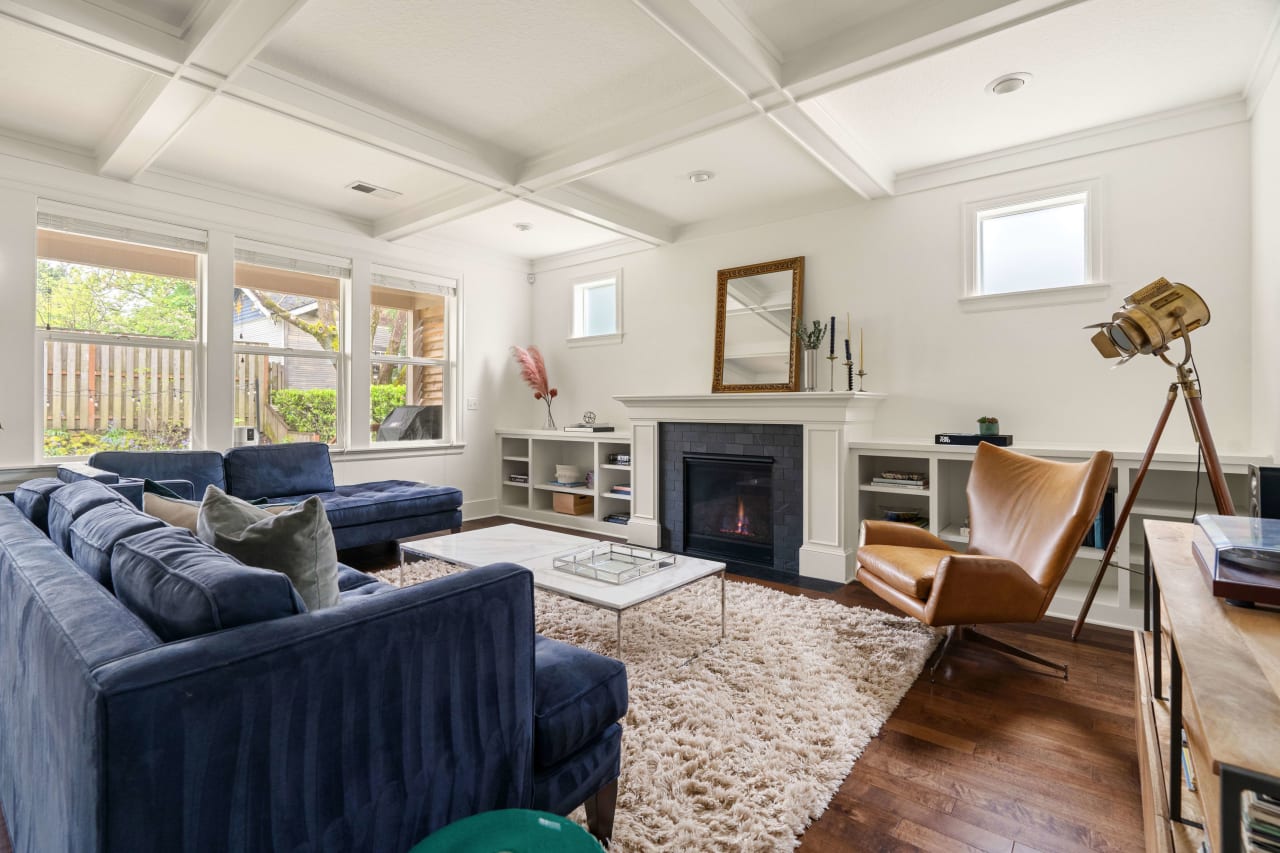 Modern Craftsman in SE Portland - Now Available 