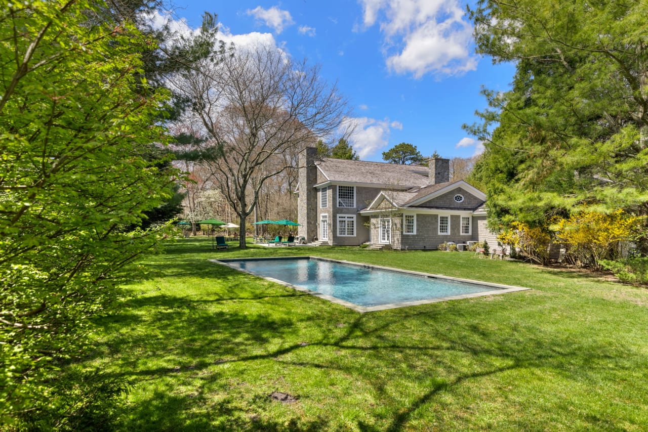 4 & 8 Old Point Road, Quogue