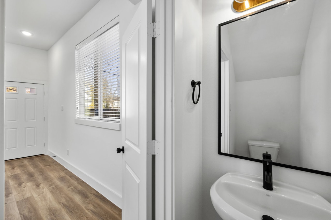 guest bathroom in a Donovan Heights home 