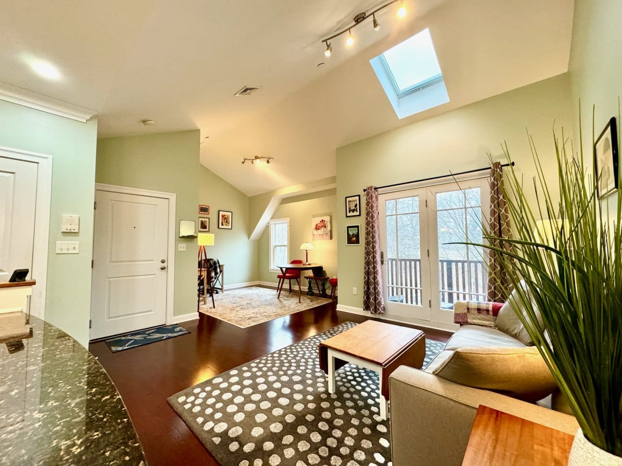 111 Green Street U:302, Jamaica Plain