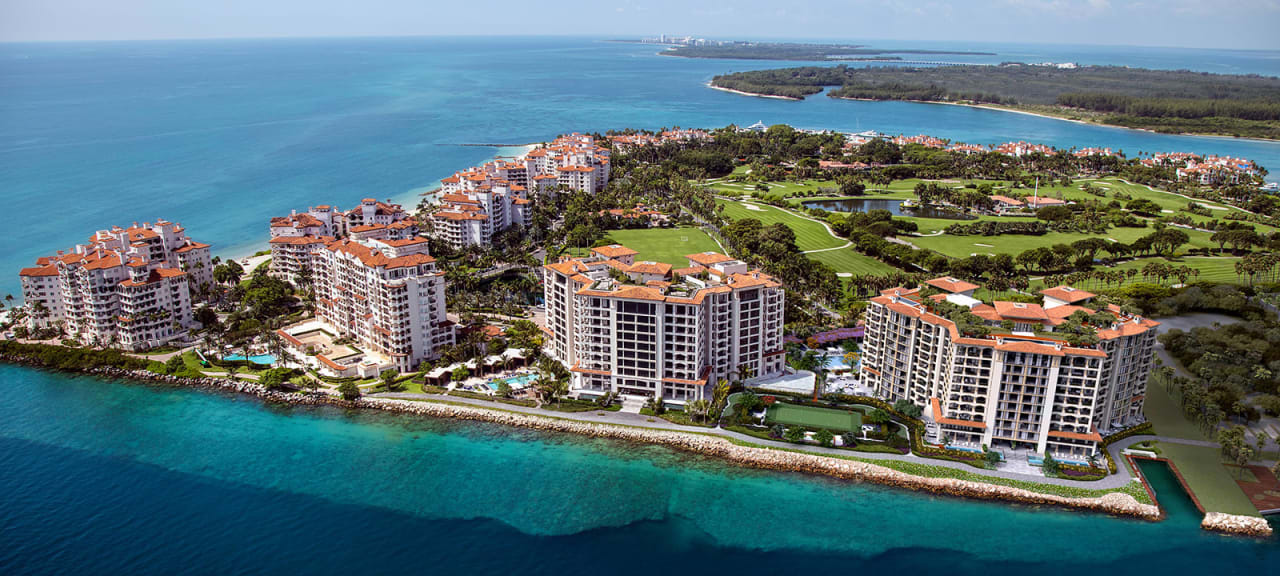 7154 Fisher Island Dr