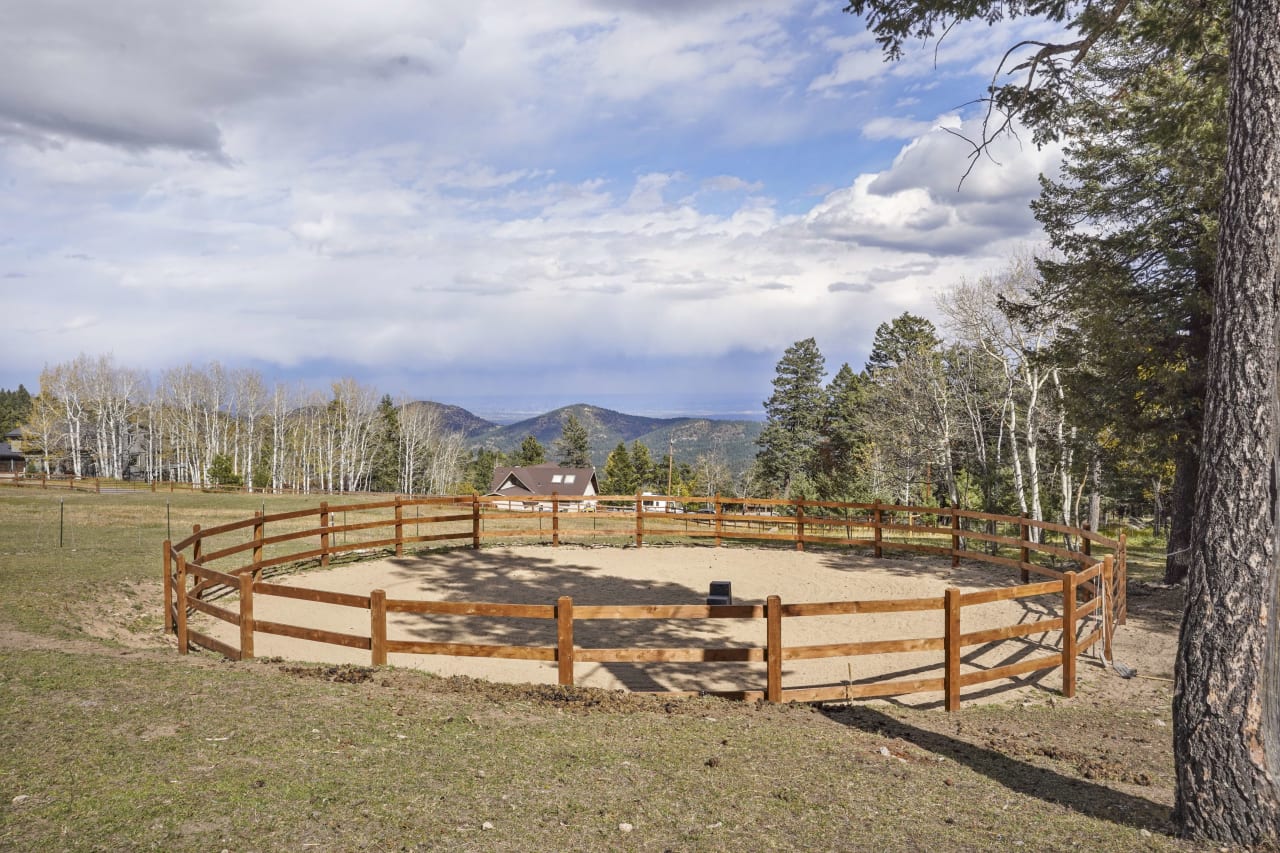 Doubleheader Ranch