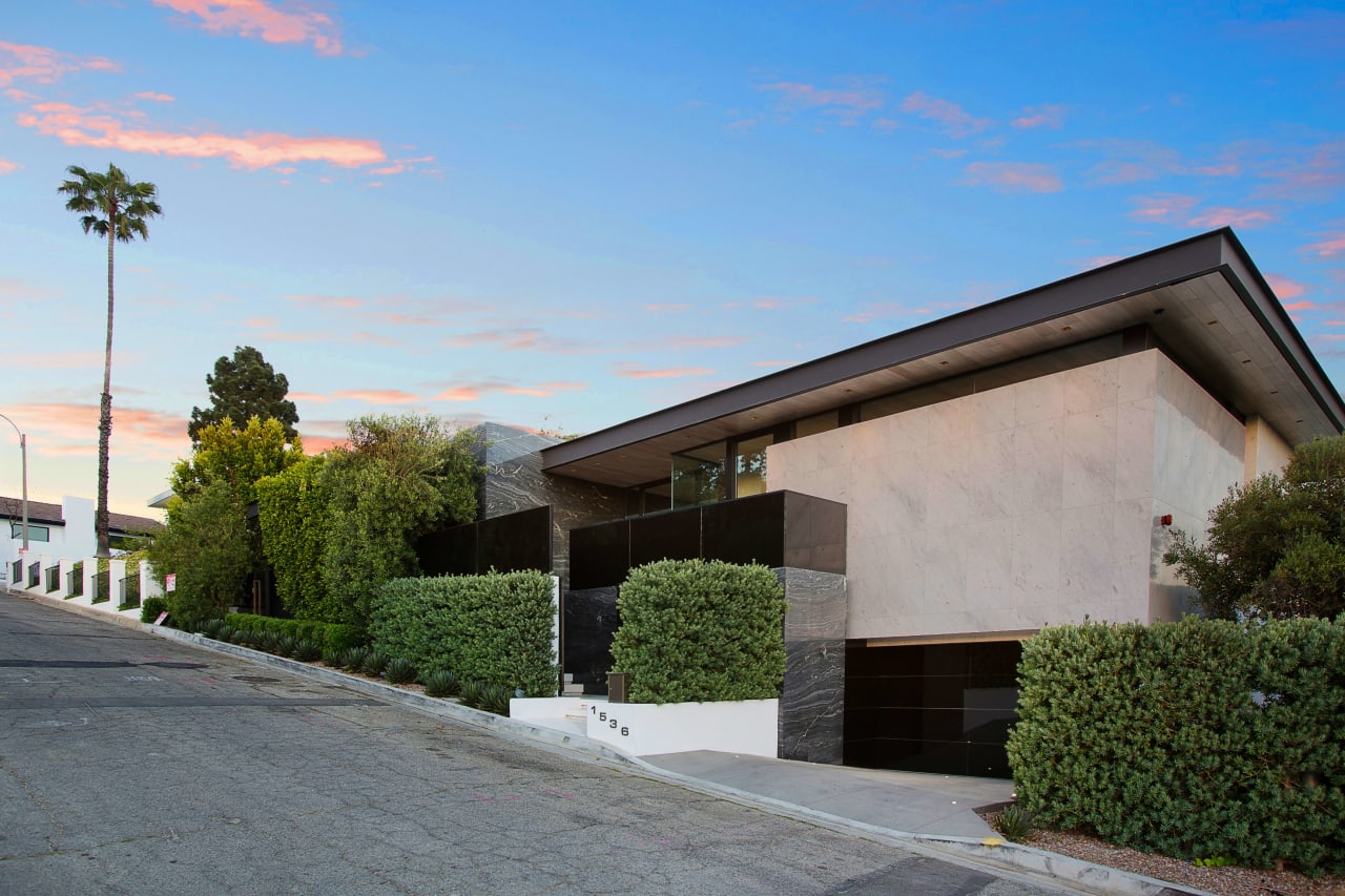 Blue Jay Way Coveted Bird Streets Vacation Home LA Luxuries Los