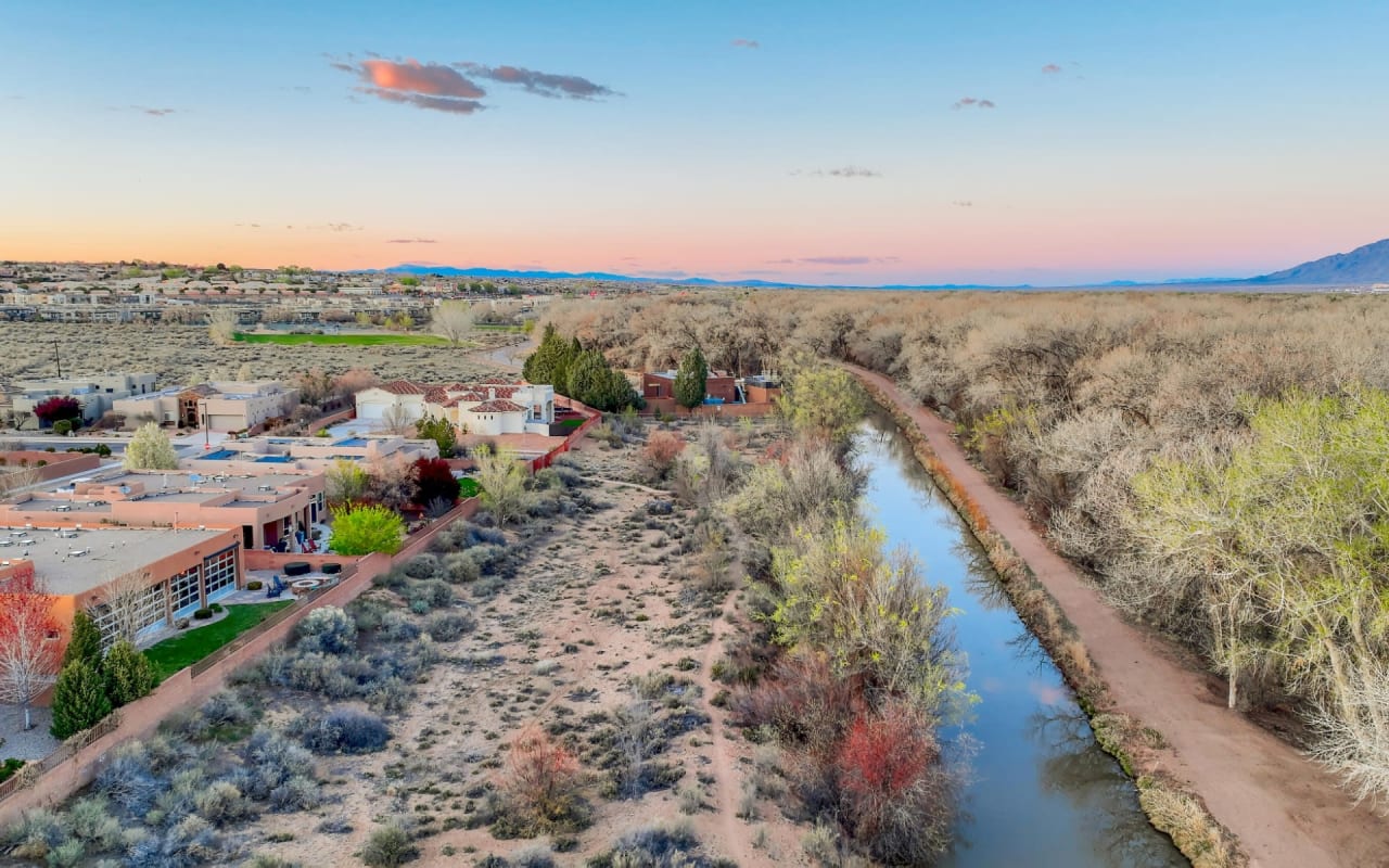 Buying a Home in Albuquerque, New Mexico