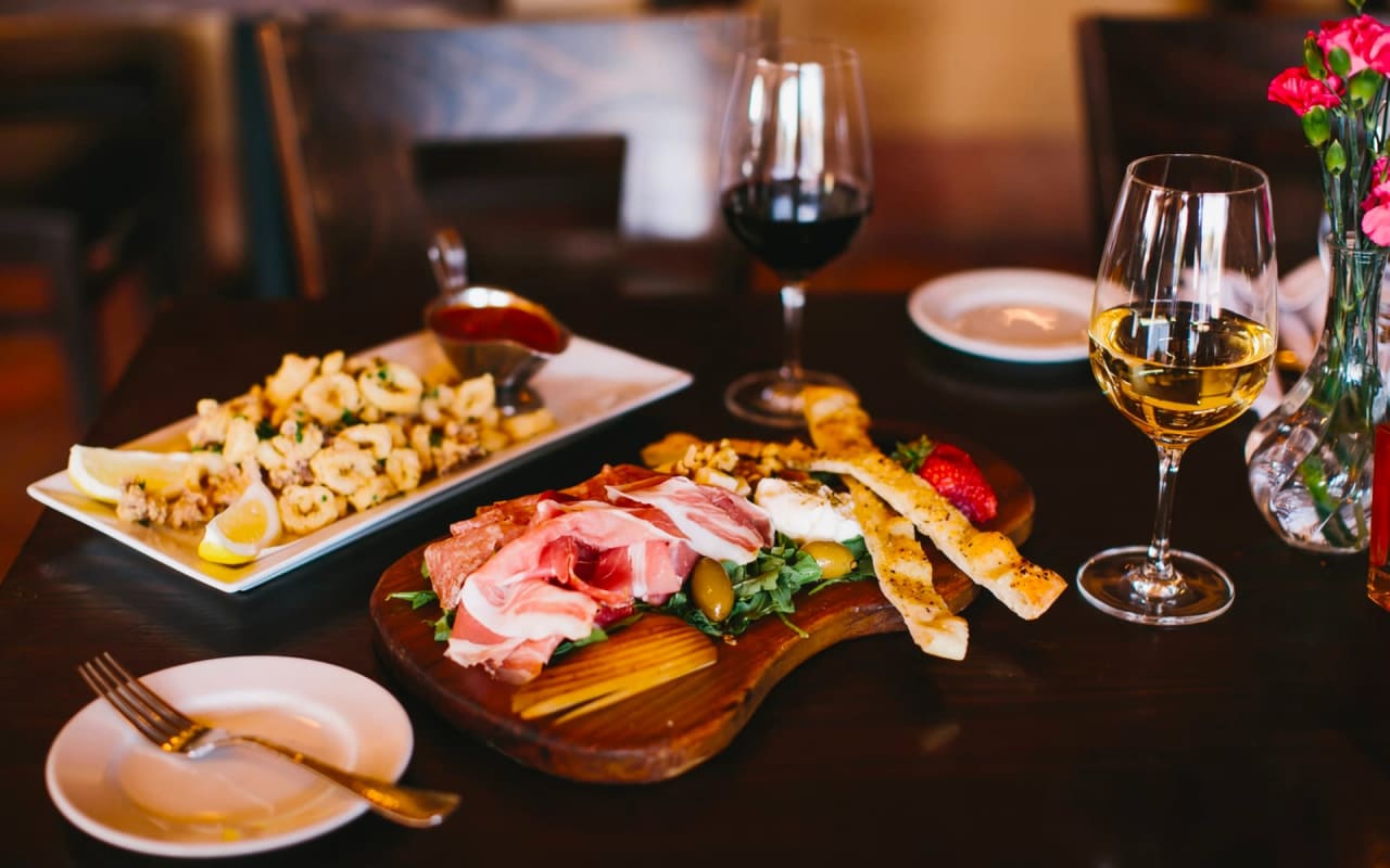 7 Best Restaurants in Newport Beach