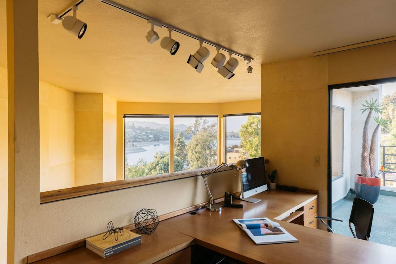 Silver Lake Penthouse Silver Lake Real Estate Bryant \ Reichling