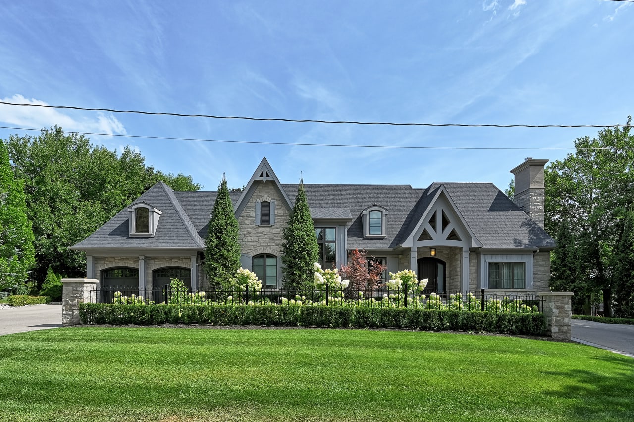 1182 Morrison Heights Drive Oakville, ON L6J 4J1 Goodale Miller Team