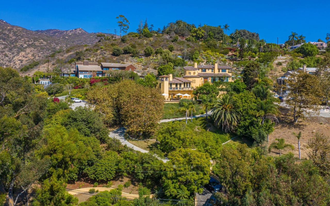 Serra Retreat Ocean View Estate