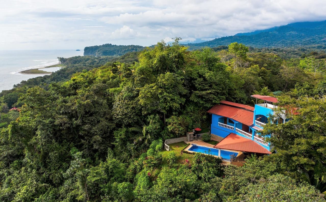 Iconic Eco-lodge With Outstanding Ocean, Sunset, and Mountain Views