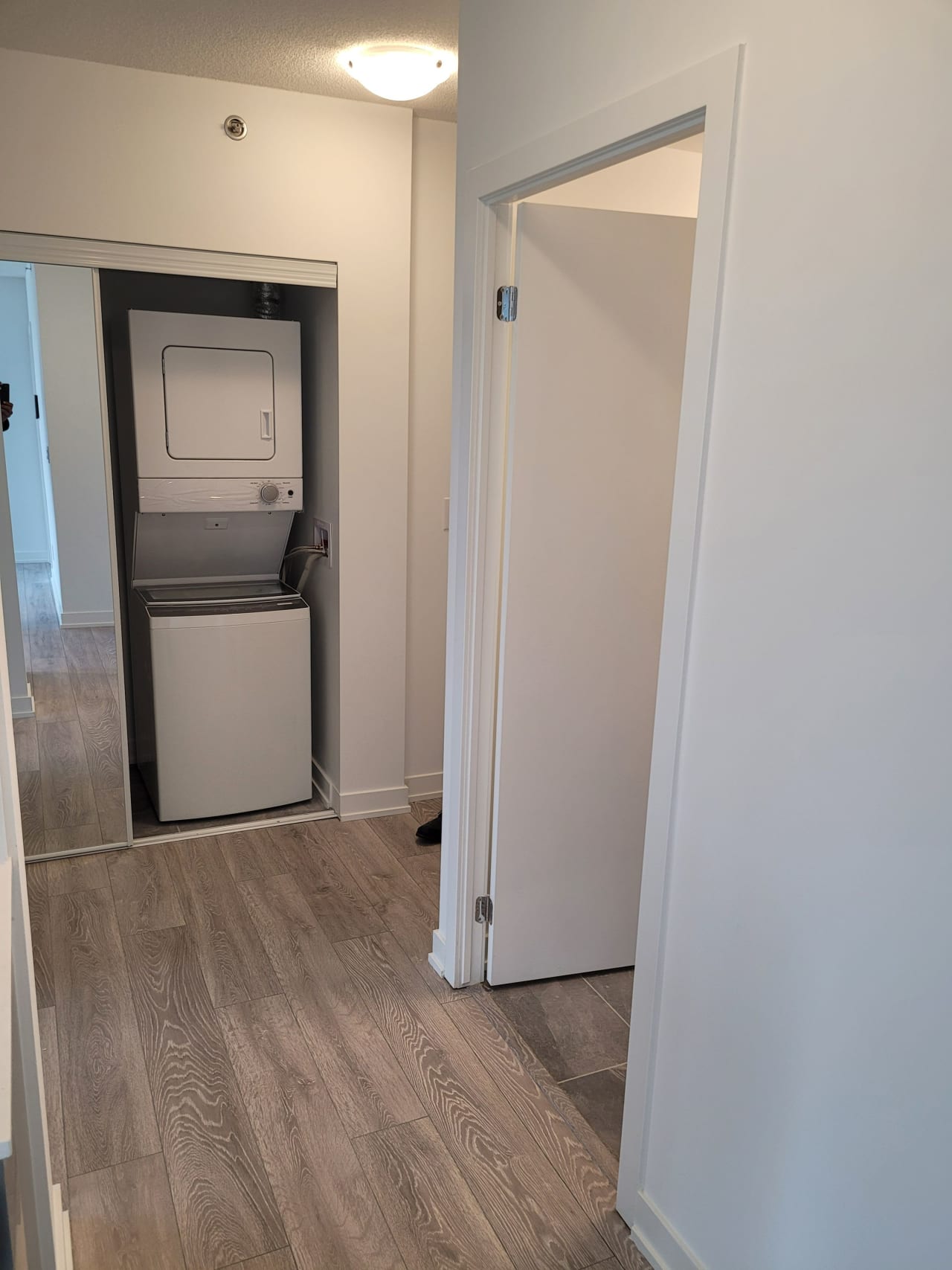 3200 Dakota Common, Unit B903