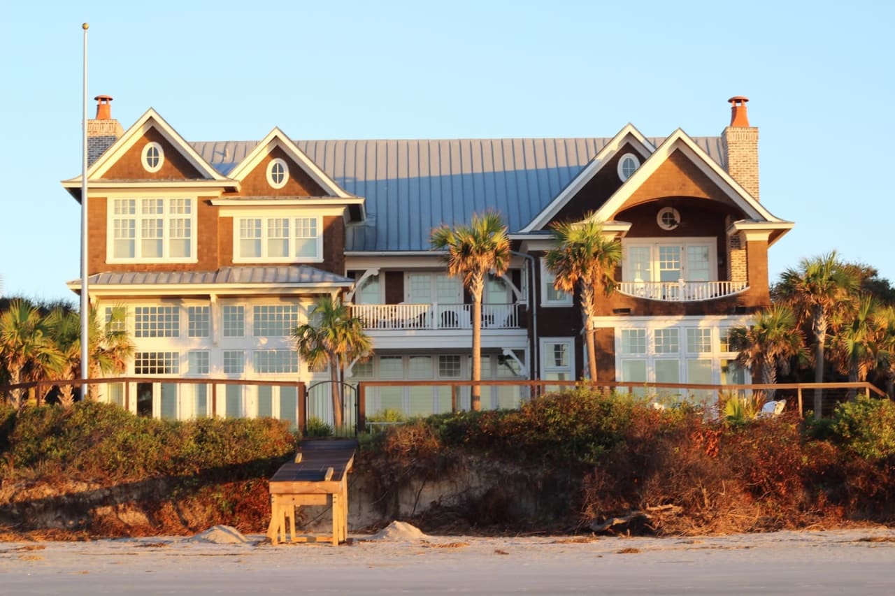 What To Know Before Buying A Beachfront Property