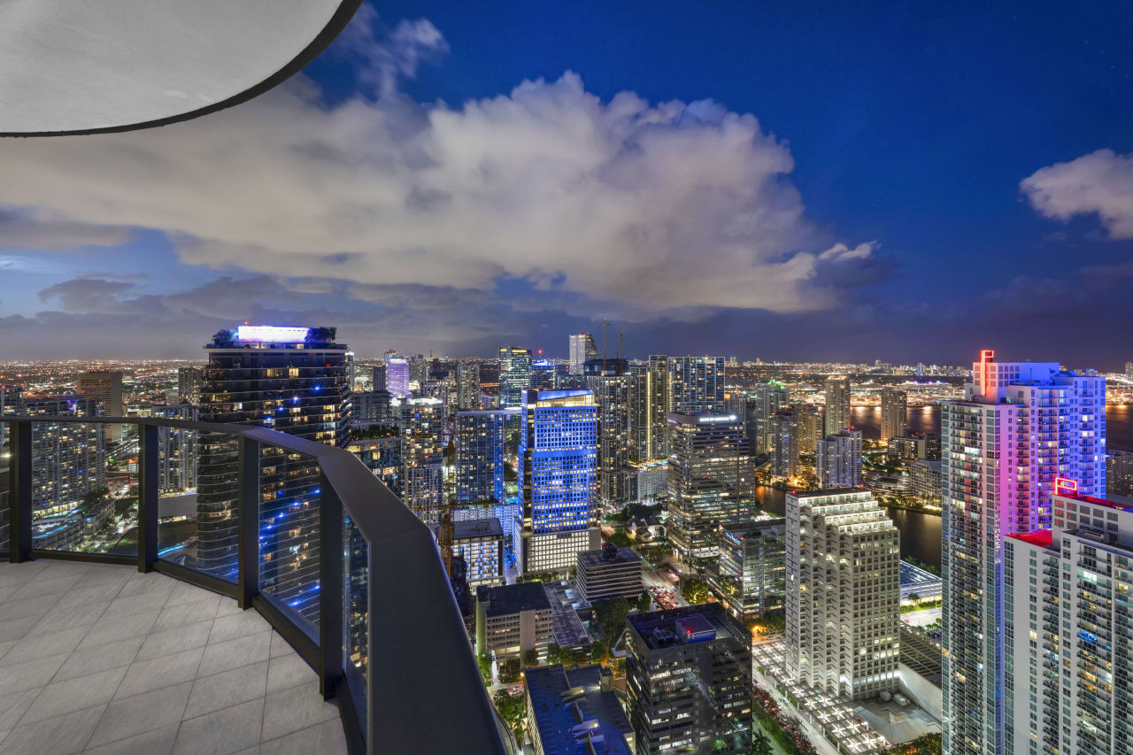 How to Choose a Brickell Real Estate Agent to Sell Your Home in Miami