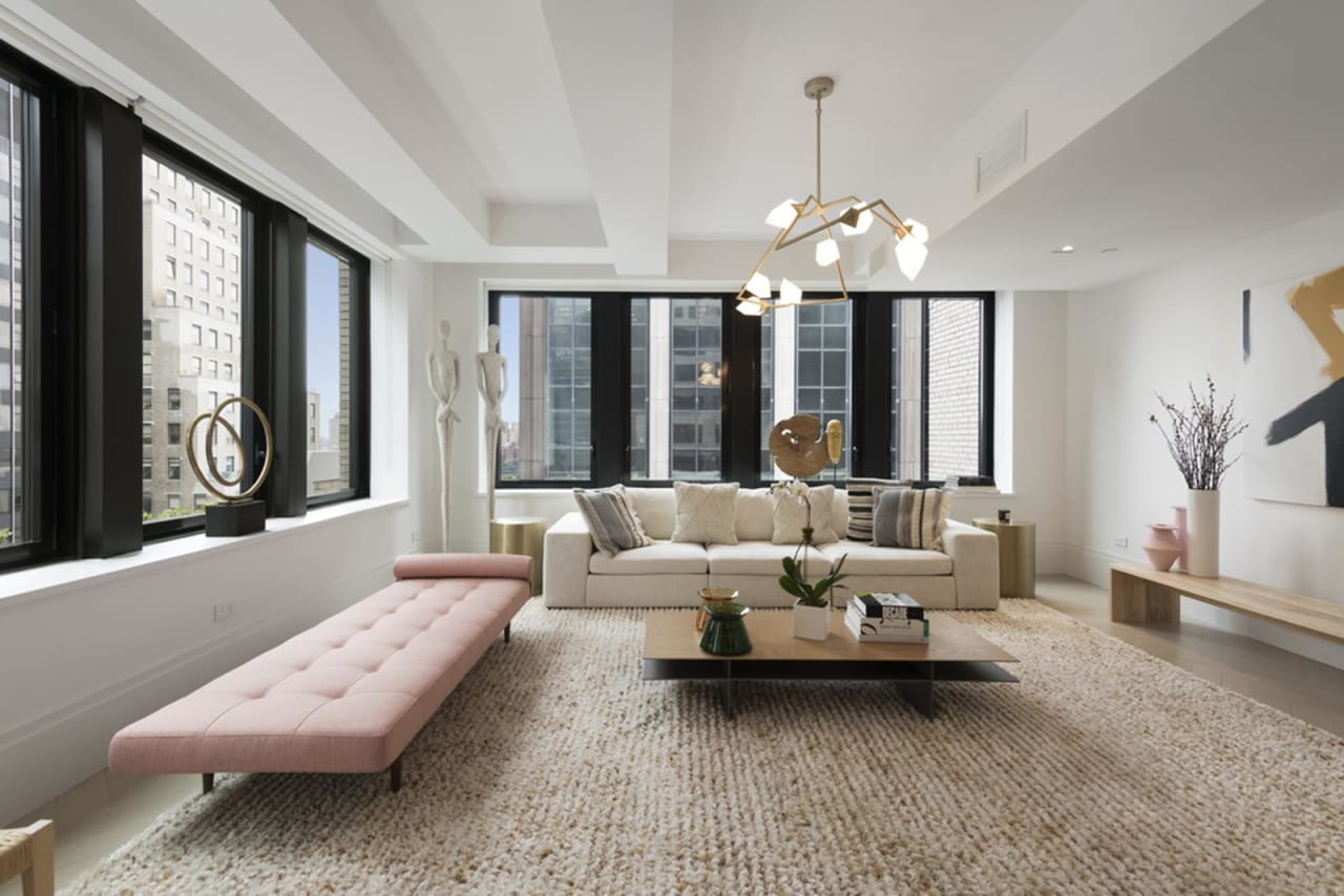 101 Wall St Unit: PH-B