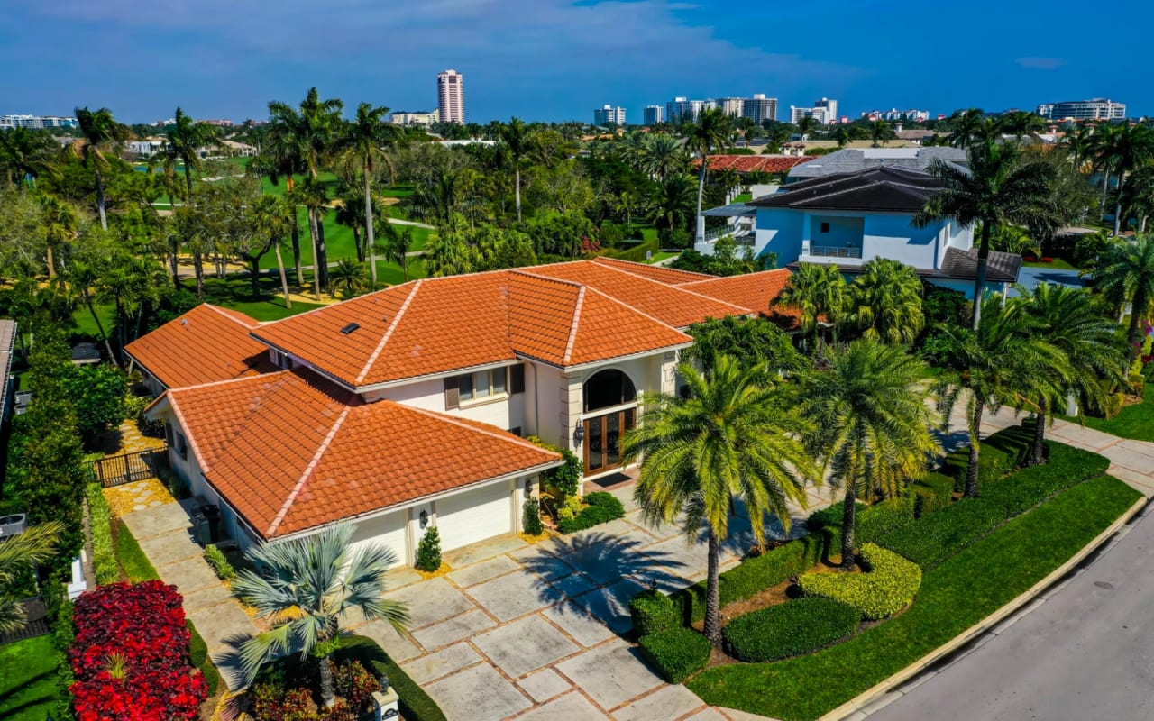 Buying a Home in Boca Raton: Your Comprehensive Guide