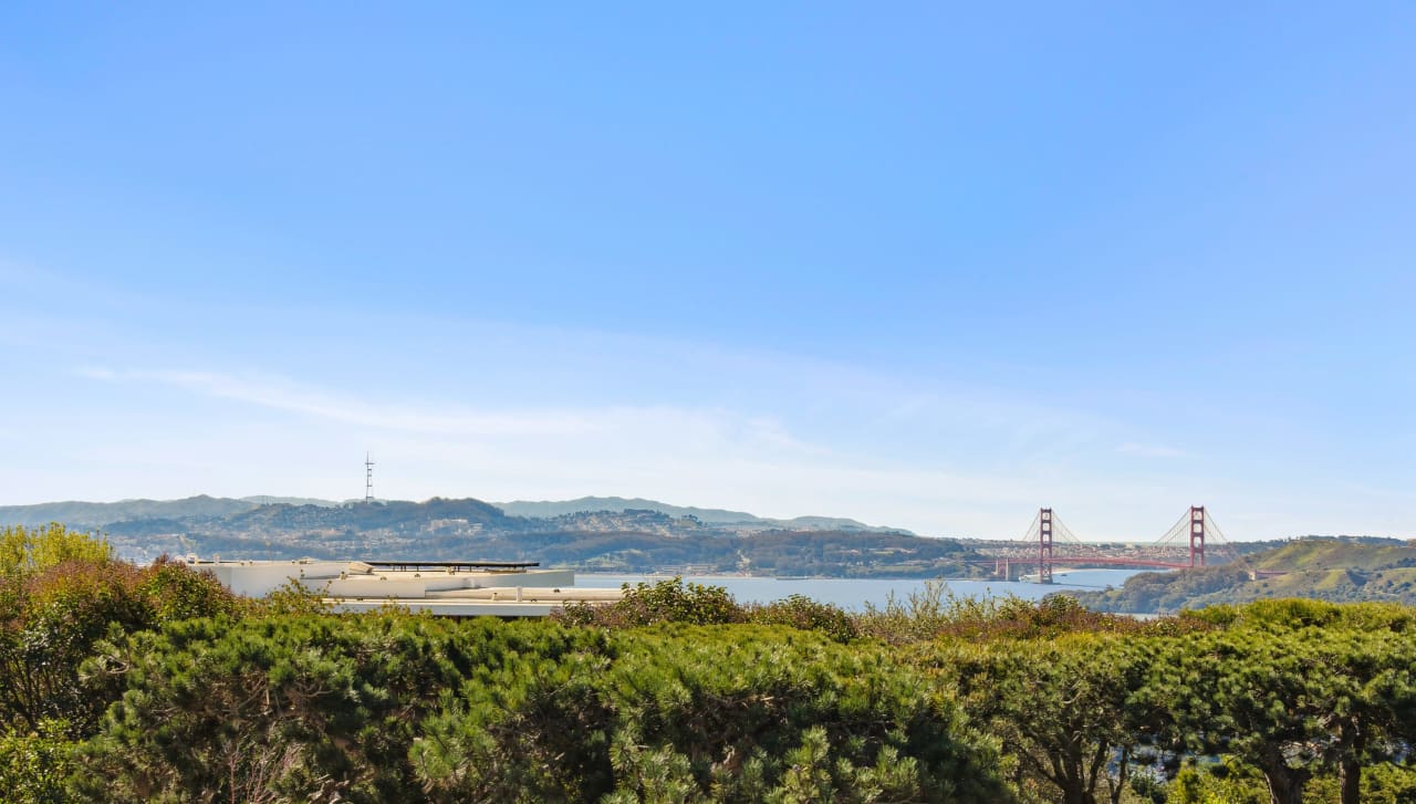 Sweeping Views Across the Bay