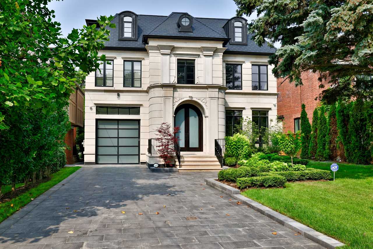 SOLD; Spectacular Forest Hill New Estate! Barry Cohen Homes