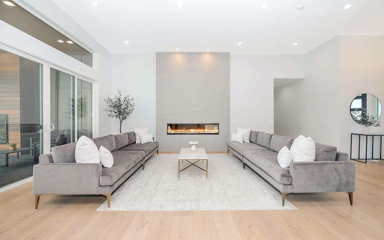LISTING CONCIERGE