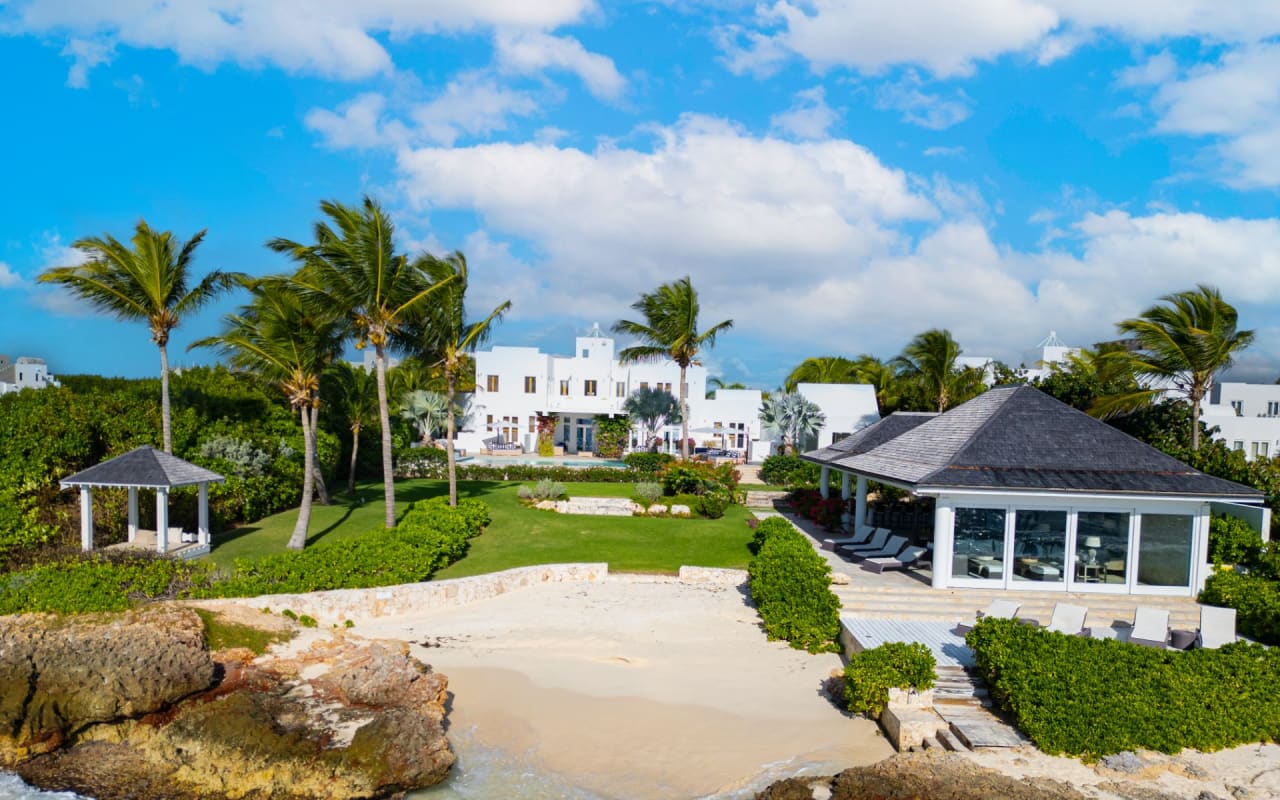 Private Beach & Golf Estate!