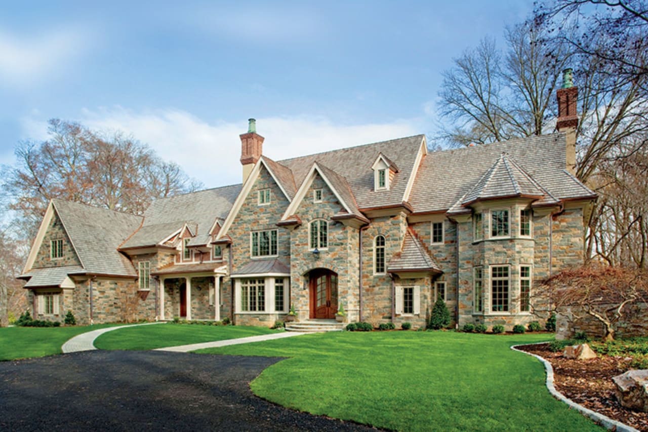 Which Main Line Community is Right For You?