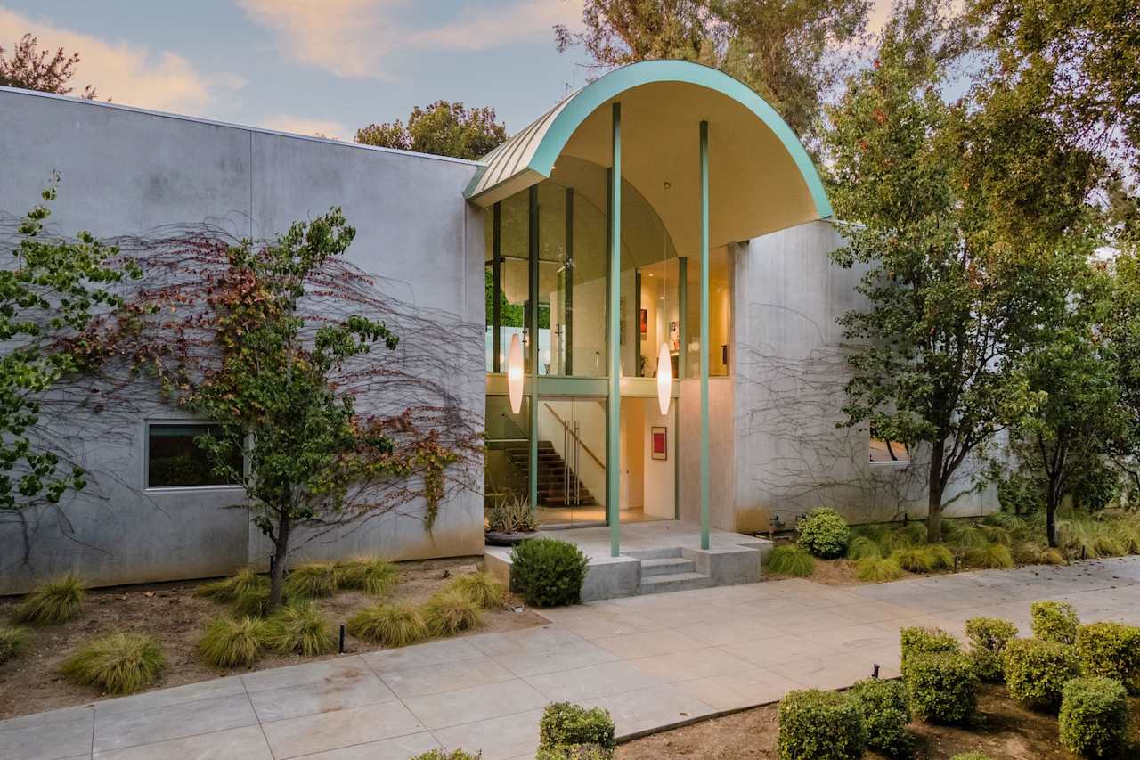 Gated Modernist Mid-Century, Circa 1963