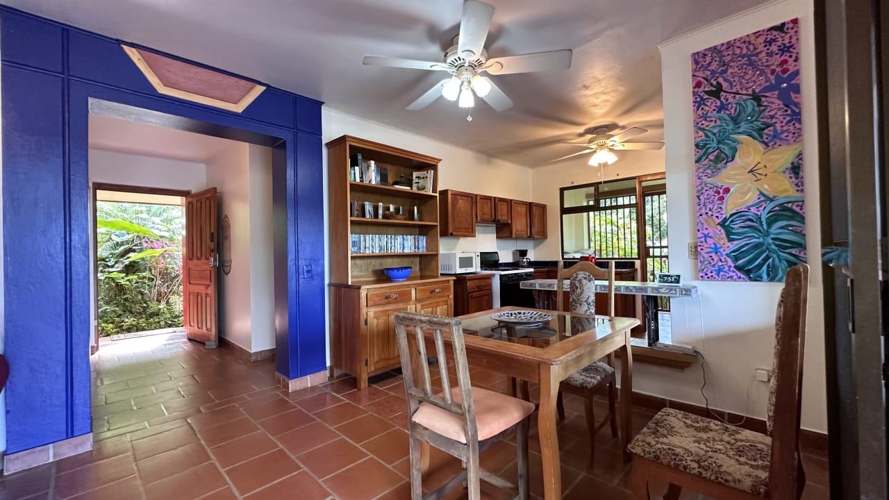 Escaleras, Dominical Ocean View Home 0.7 acre with Massive Studio Rancho