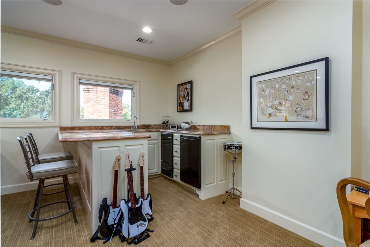 2 Valley Crest Court Jon Underhill Real Estate