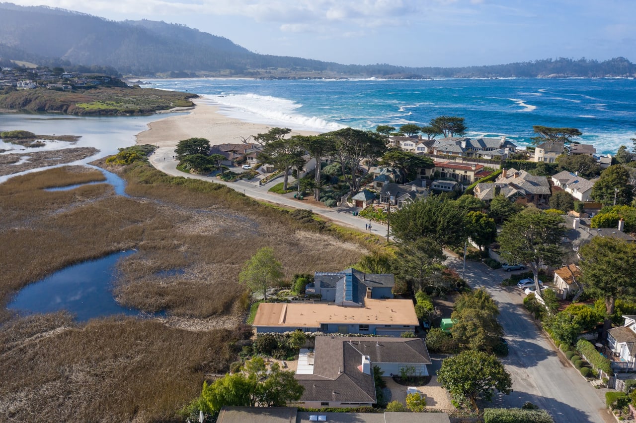 Carmel River Beach House - 26395 Carmelo Street