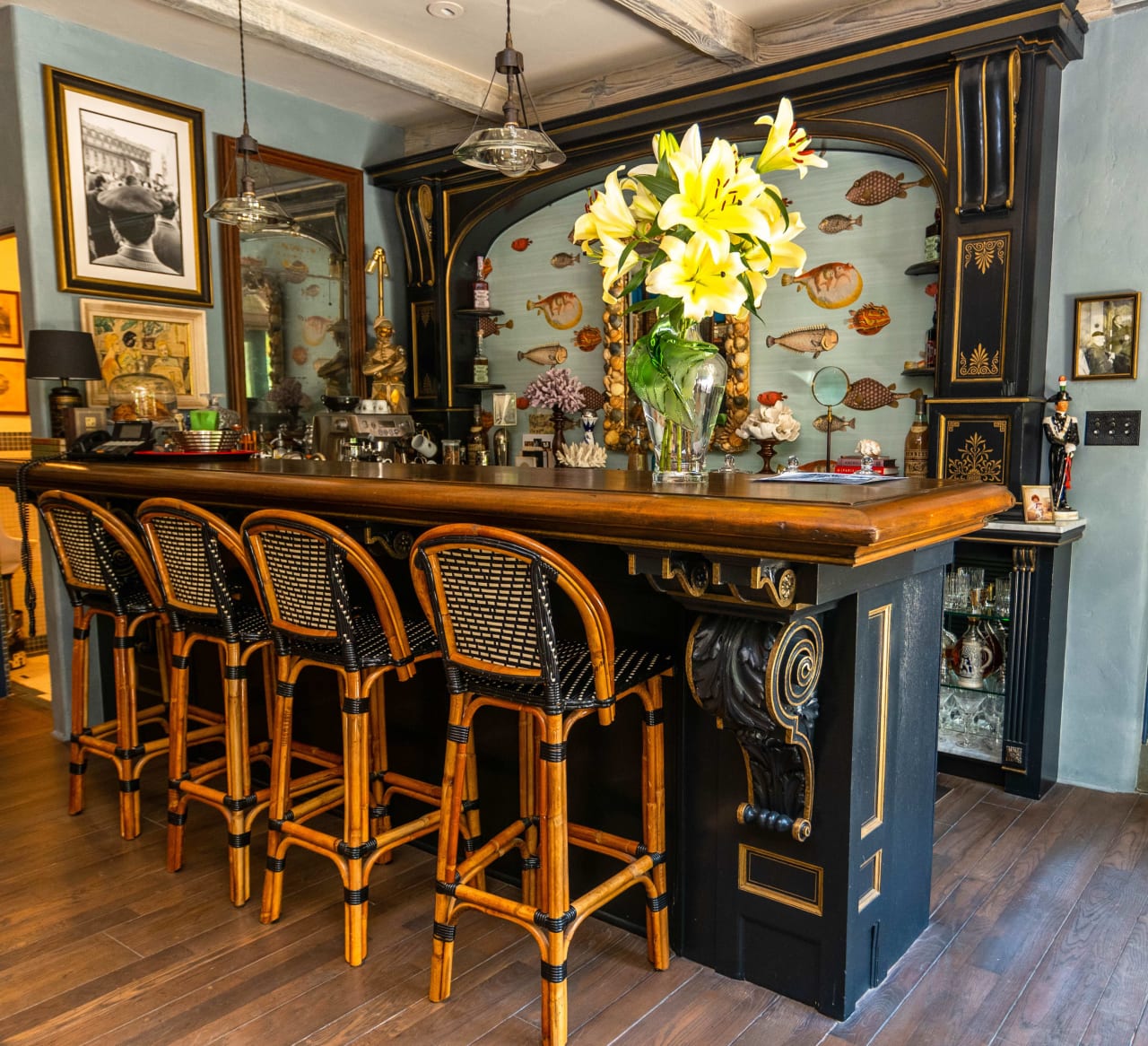 Jane Dorian Los Angeles Real Estate Agent