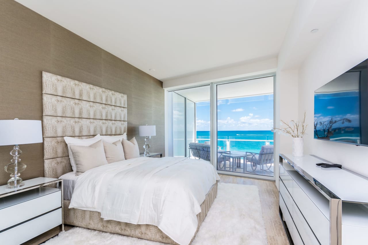 9001 Collins Ave Unit: S-705