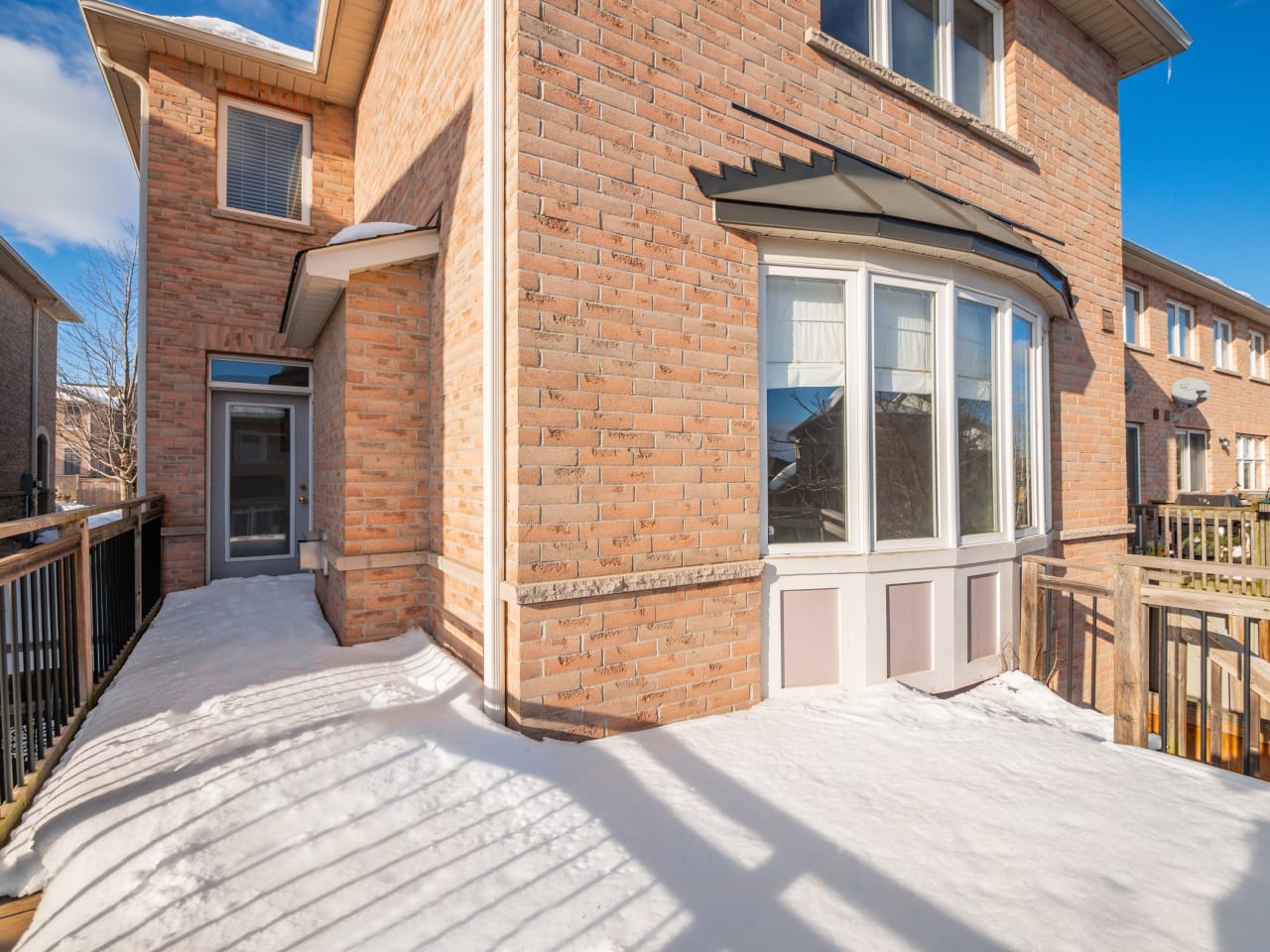 Oakville Homes For Sale in Oakville Top Realtor in Oakville