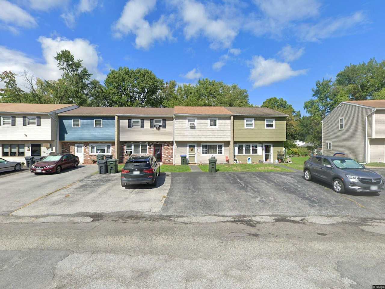 Lynne Stanford Vestal, NY Real Estate Agent