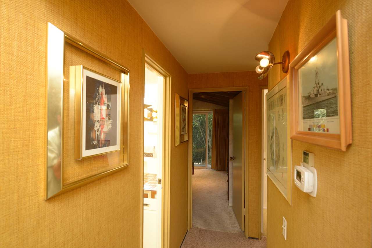 8768 QUAKERTOWN Avenue