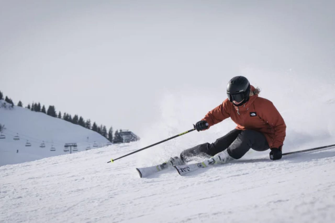 11 Things Every Ski Enthusiast Should Own