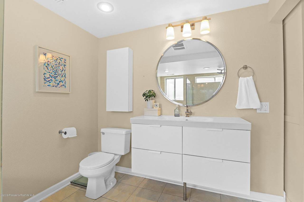 2412 San Fernando Ct