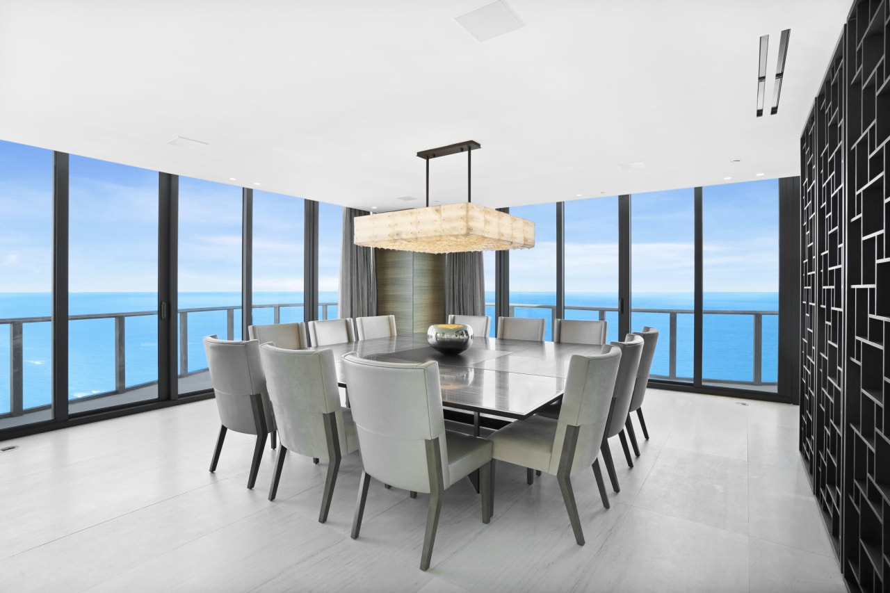 Regalia Sunny Isles PH 43