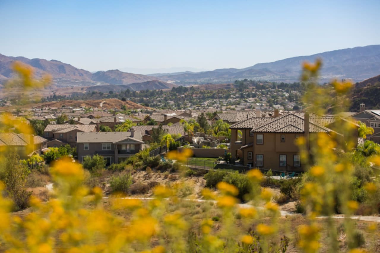 6 Best Neighborhoods to Move to in Corona