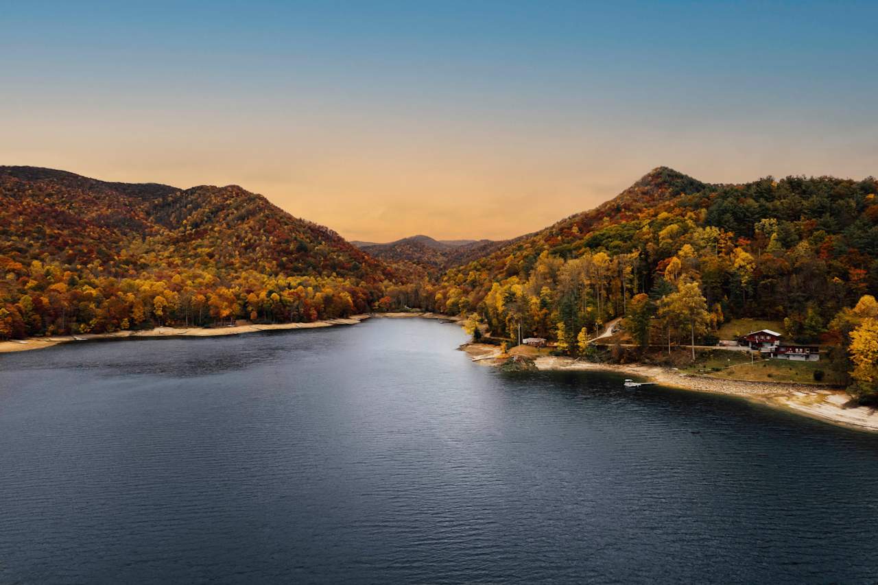 Nantahala Lake Area Guide