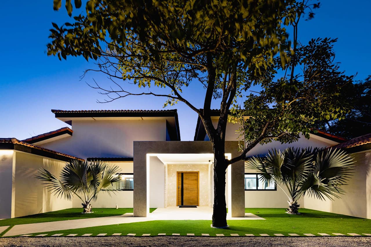 Los Almendros 51, Hacienda Pinilla Near the Coast House For Sale in