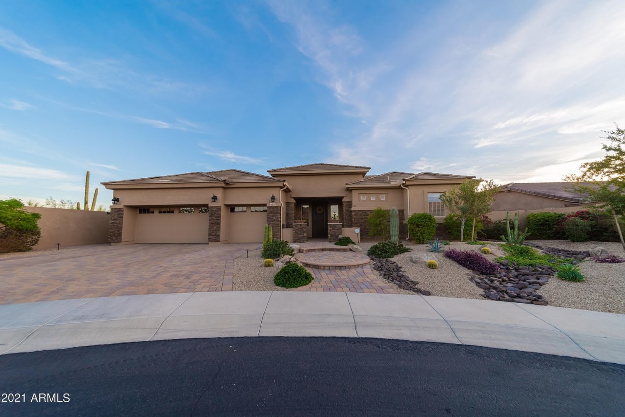 6337 E DESERT FOREST TRL