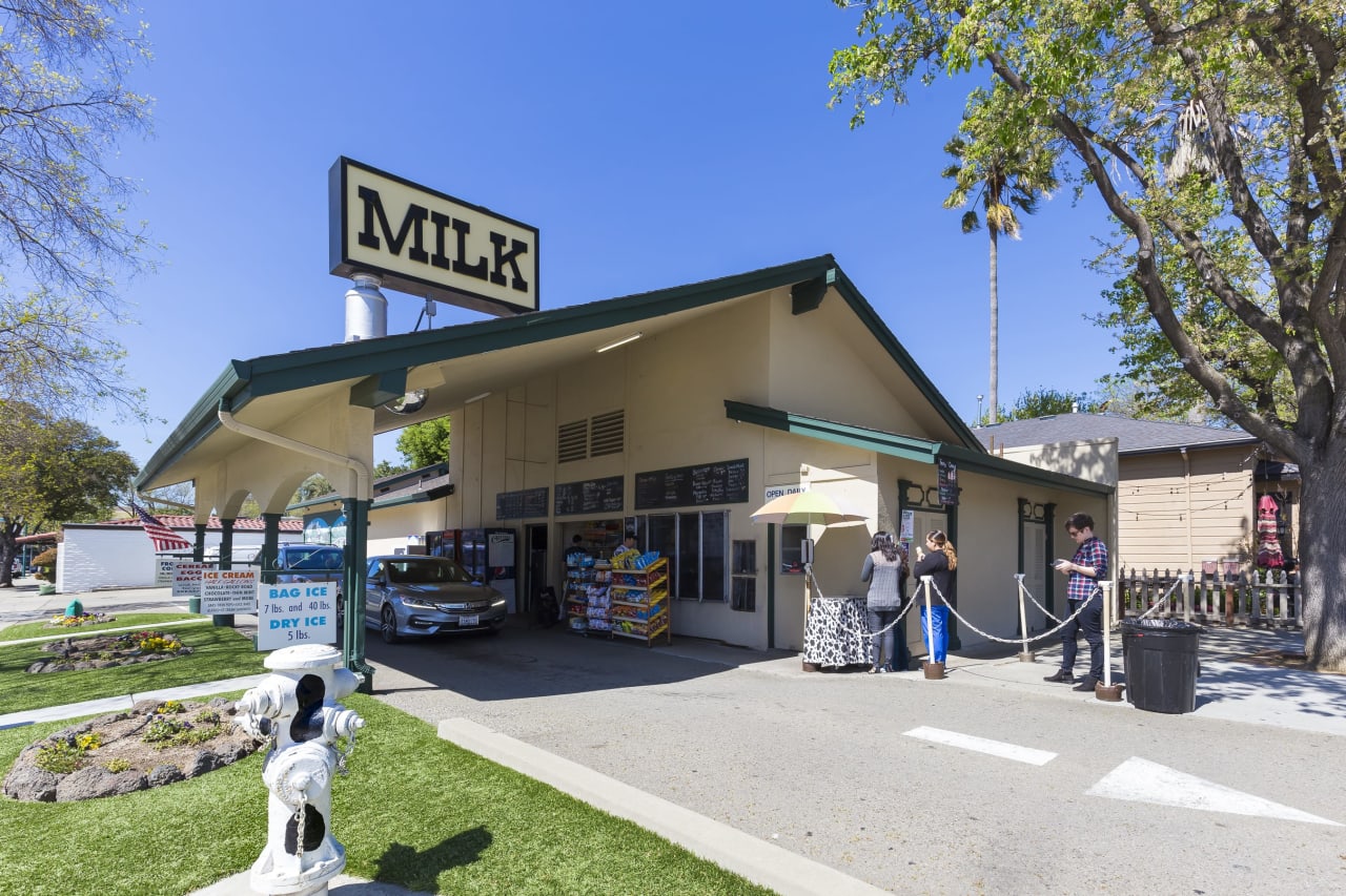 Pleasanton Community Guide Gina Piper