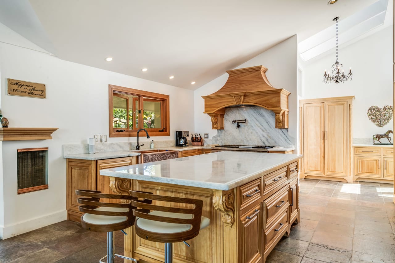 6 Maverick Lane Suzanne Dyer Rolling Hills Estates Real Estate Agent