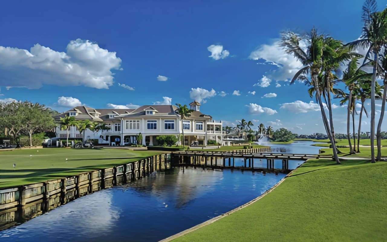 BAY COLONY GOLF CLUB