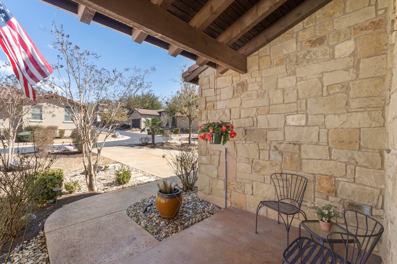 15213 Falconhead Grove Loop Joanie Capalupo Compass Real Estate