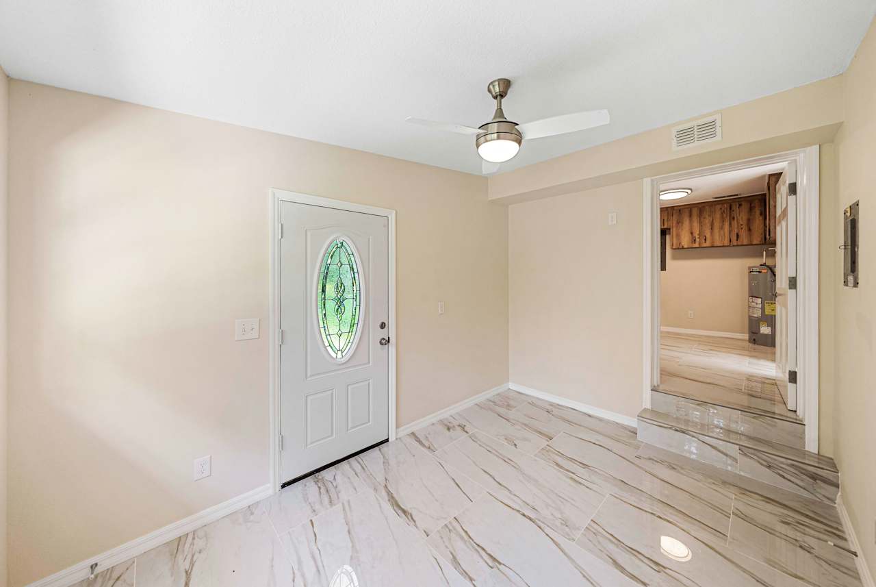 18526 SWEETBAY LANE King & Associates Real Estate